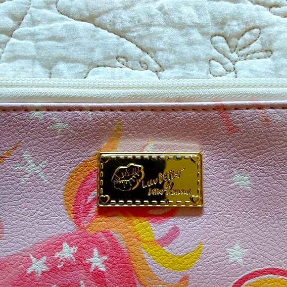 Luv Betsey by betsy johnson Unicorn Wristlet purse OS - Picture 10 of 11
